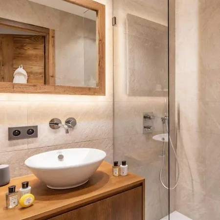 Apartment 3br Breathtaking - What'app - 0034-635-520-036 - For Reservations!! *