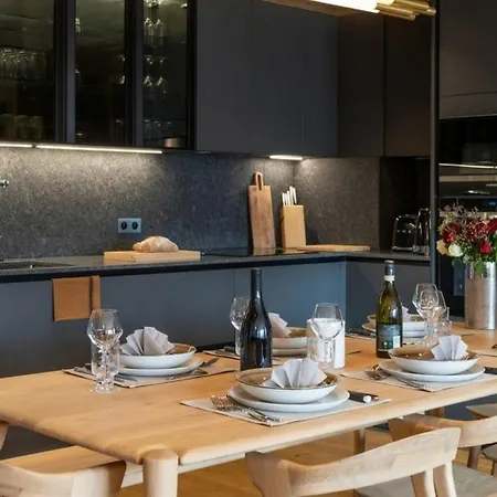 3br Breathtaking - What'app - 0034-635-520-036 - For Reservations!! Apartment Courchevel